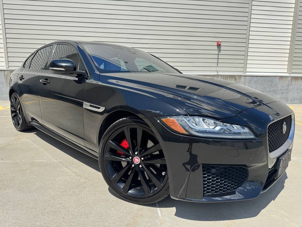 2016 Jaguar XF