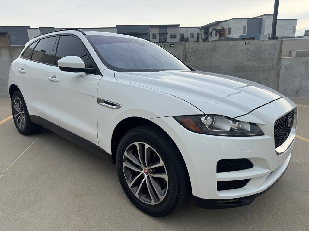 2017 Jaguar F-pace