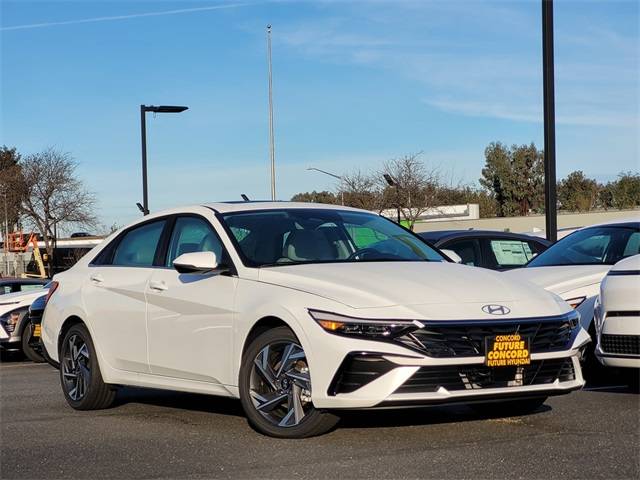2025 Hyundai Elantra Hybrid