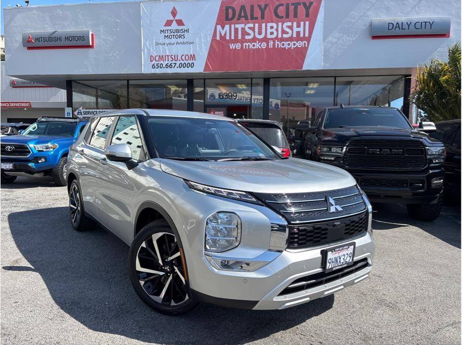 2023 Mitsubishi Outlander