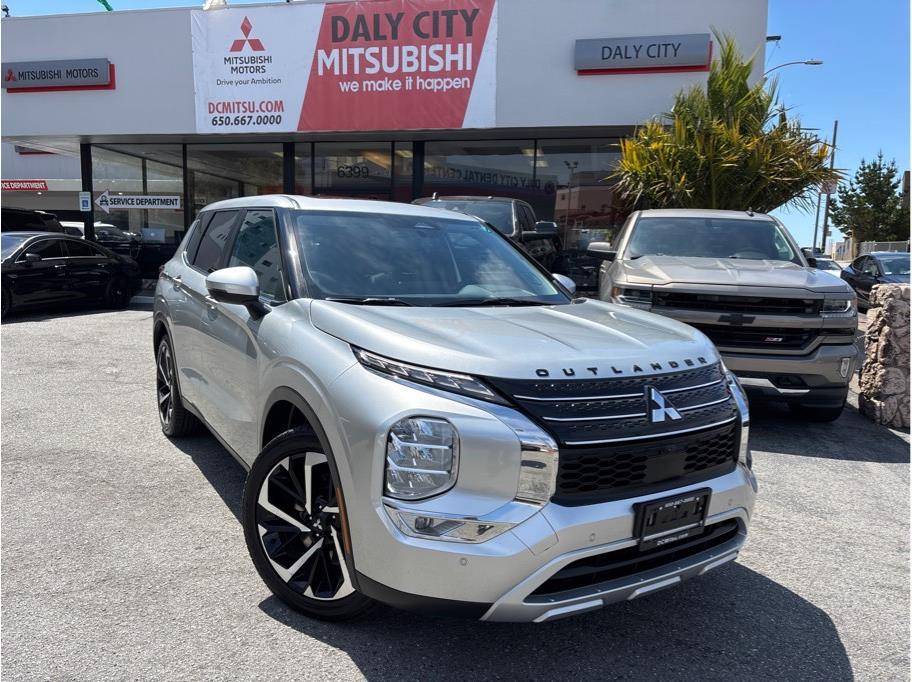 2023 Mitsubishi Outlander