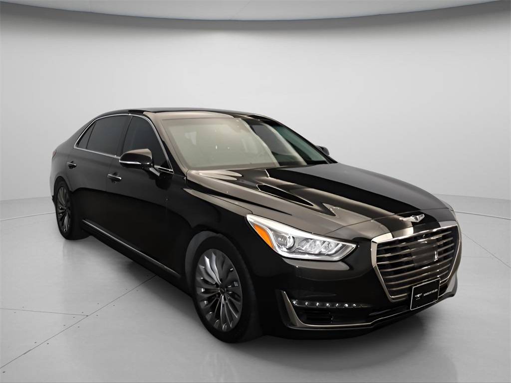 2018 Genesis G90