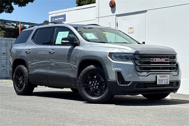 2023 GMC Acadia