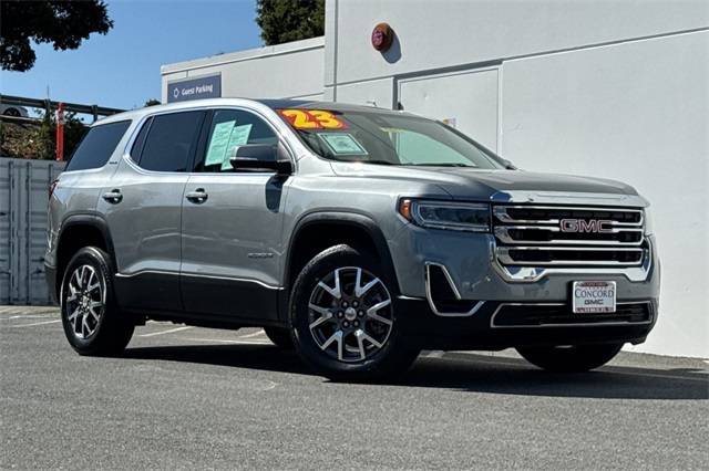 2023 GMC Acadia
