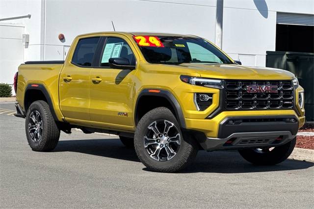 2024 GMC Canyon