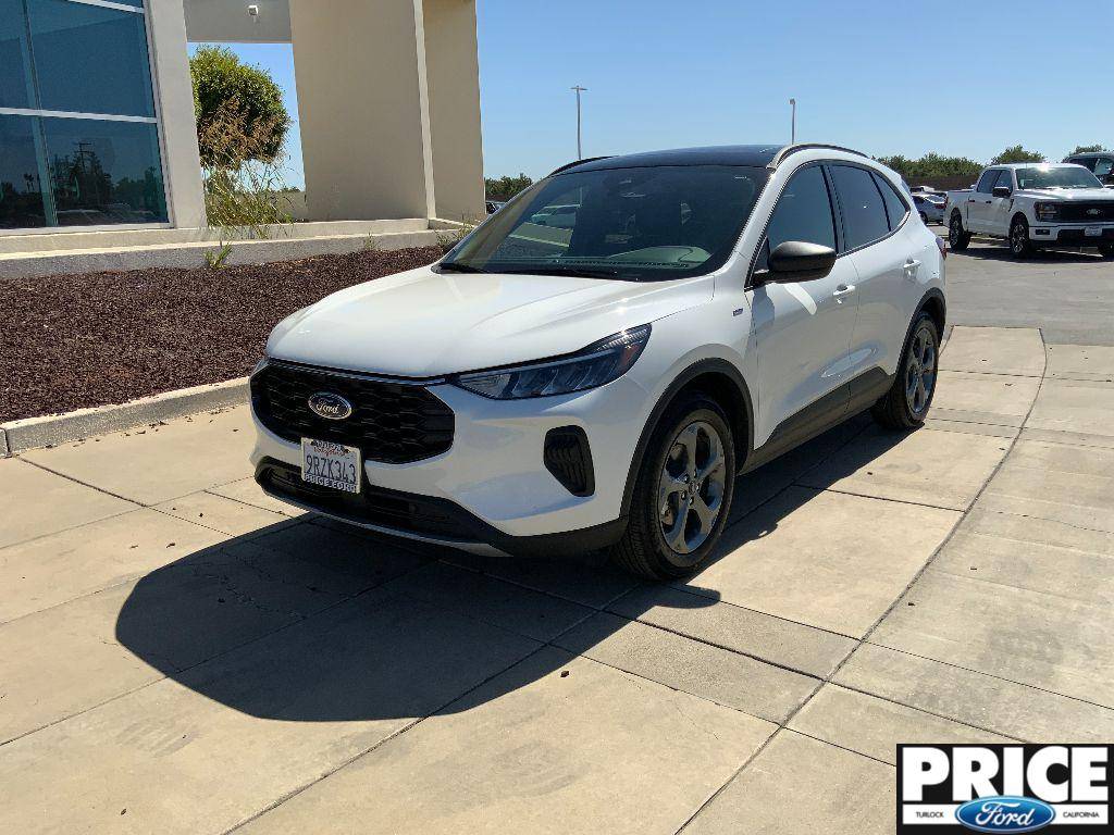 2025 Ford Escape