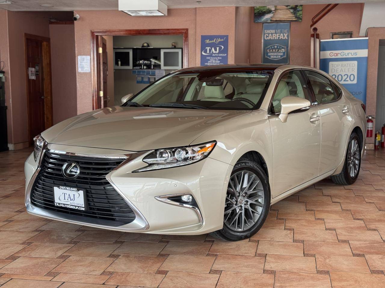2018 Lexus ES