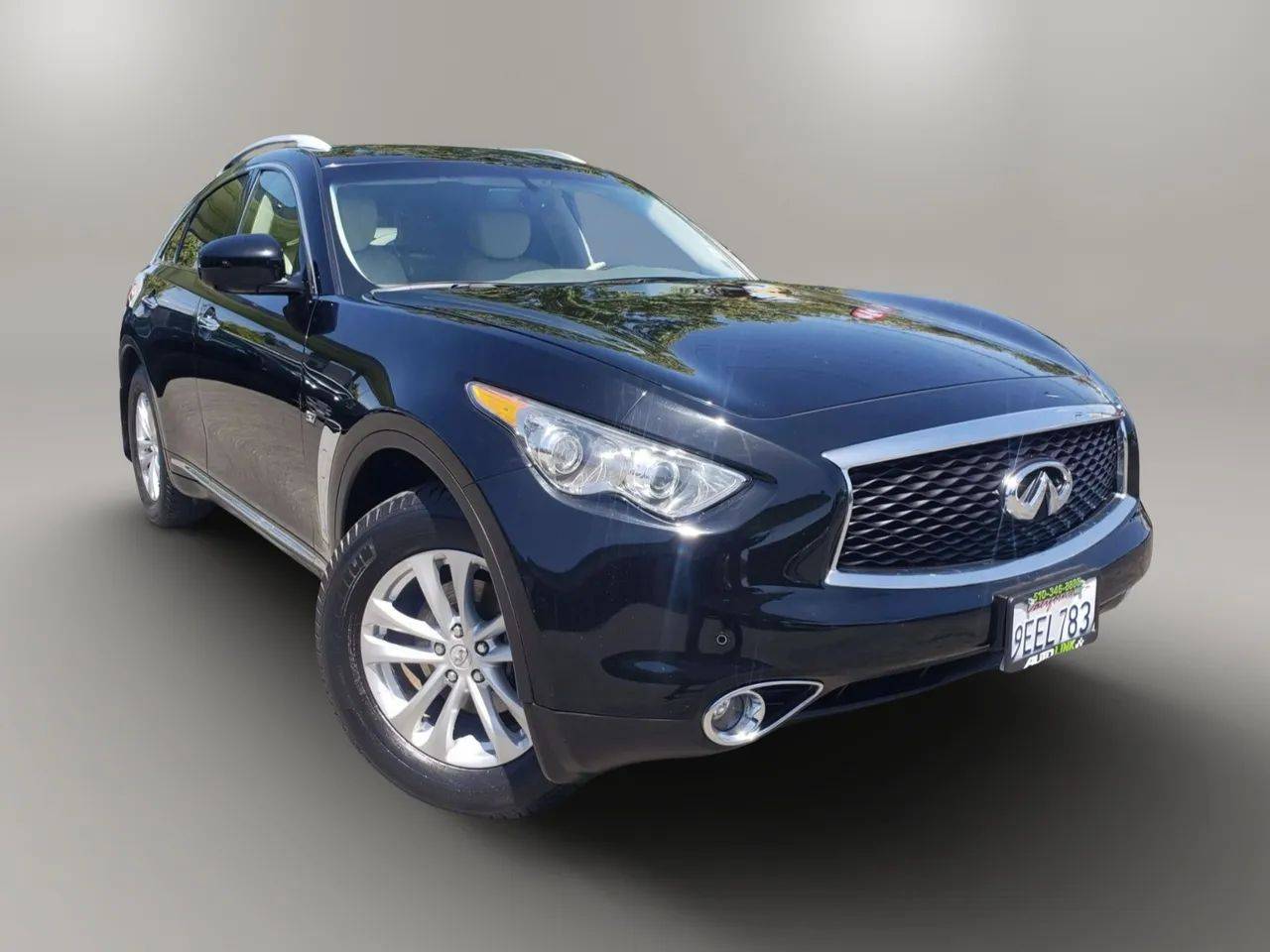 2017 Infiniti QX70