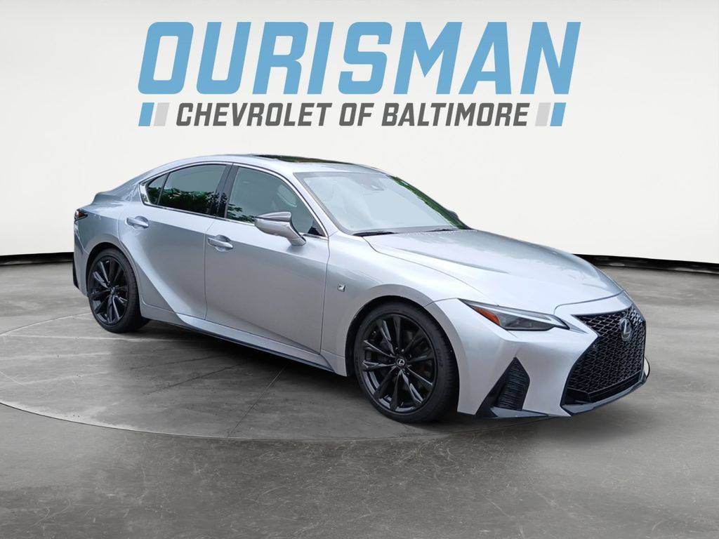2022 Lexus IS