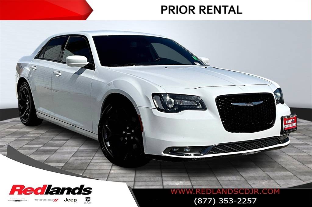 2020 Chrysler 300