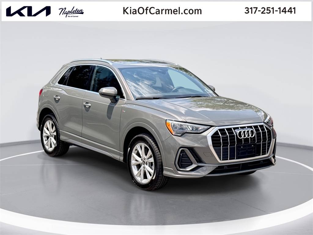 2022 Audi Q3