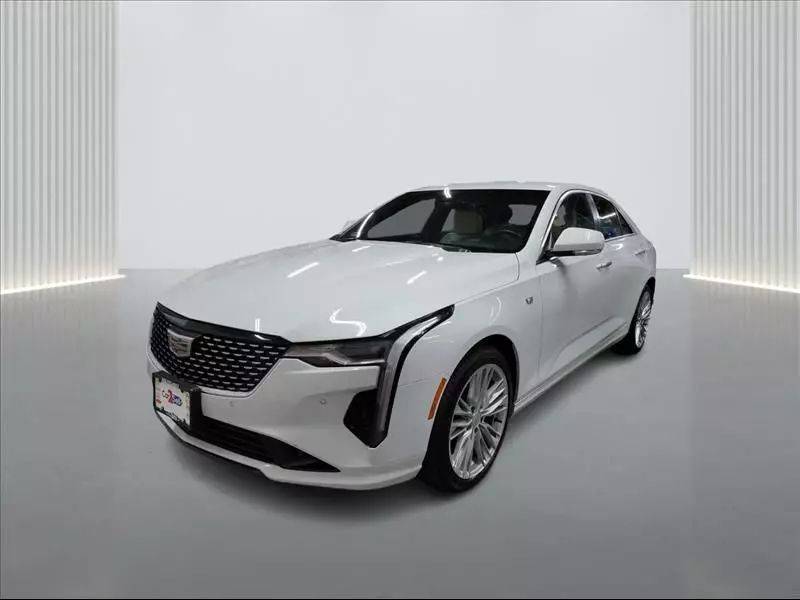 2024 Cadillac CT4
