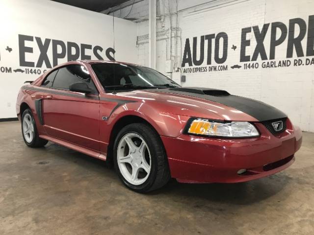 2002 Ford Mustang