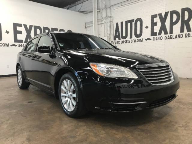 2011 Chrysler 200