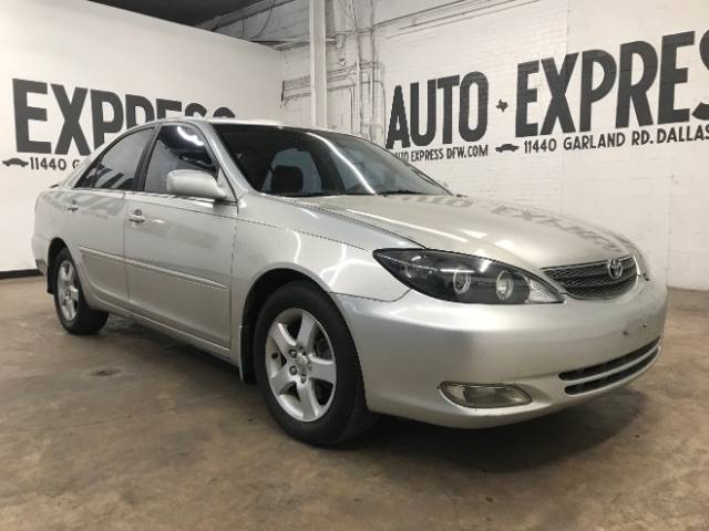 2004 Toyota Camry
