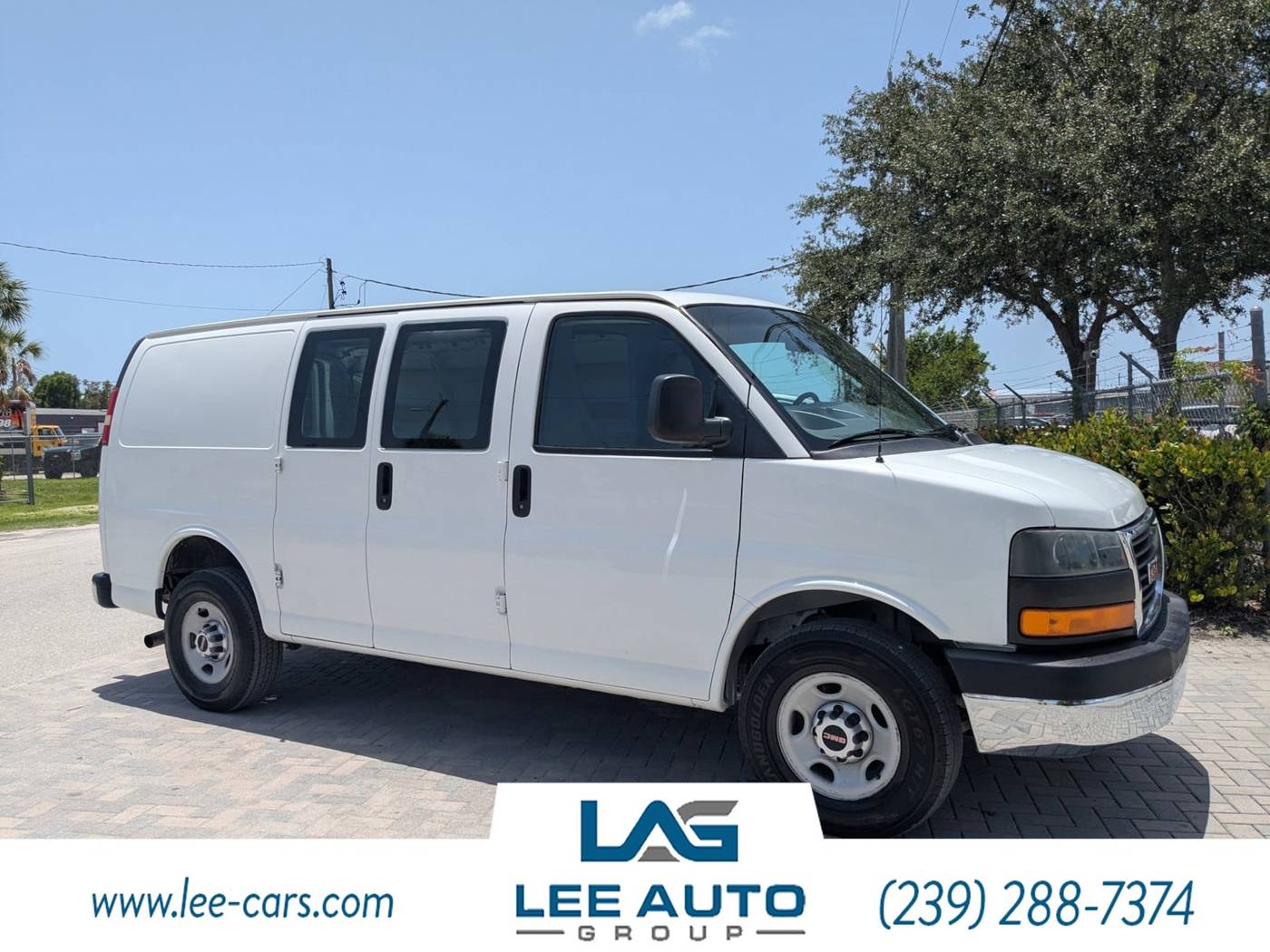 2014 GMC Savana Cargo Van