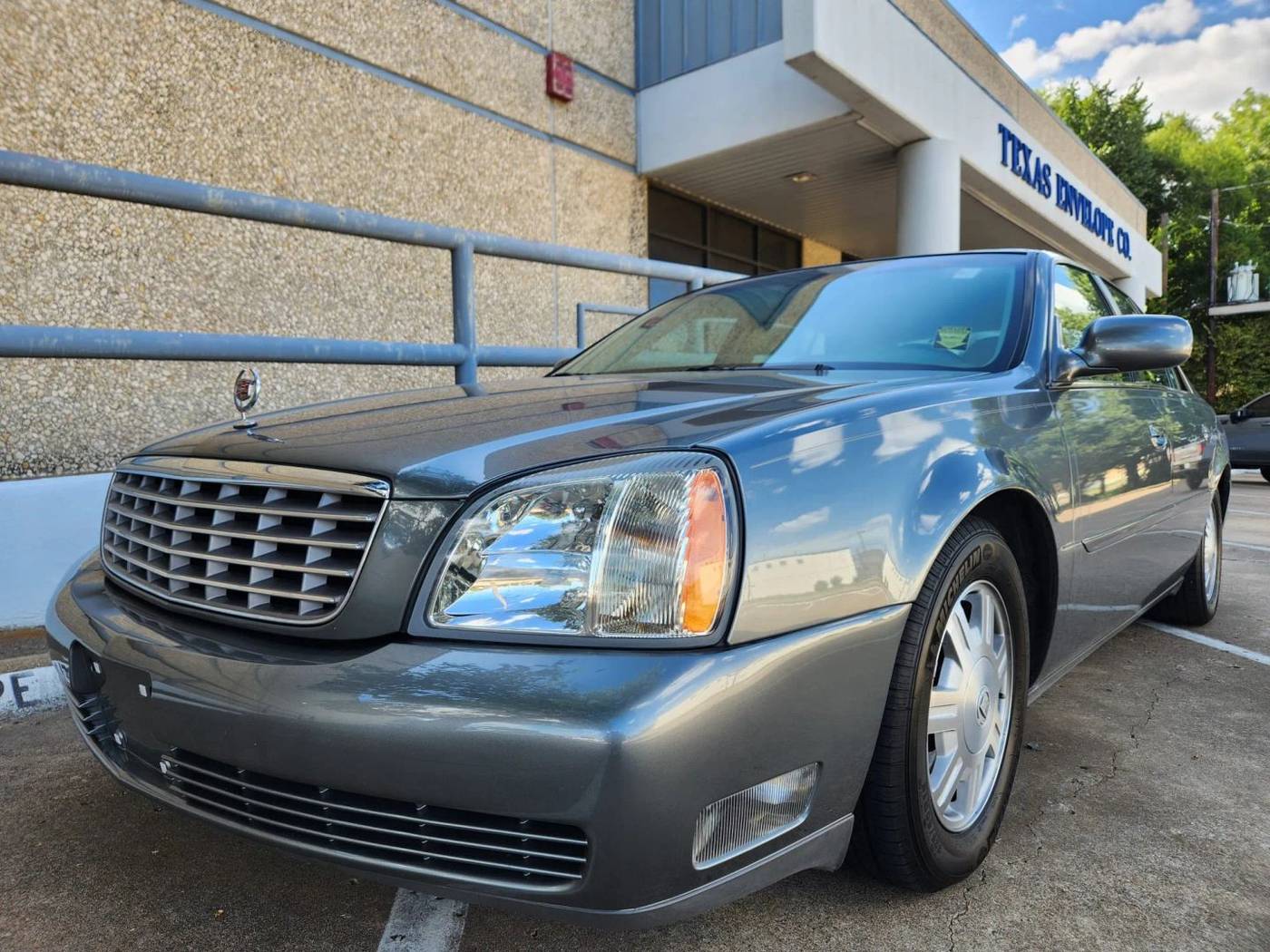 2004 Cadillac Deville