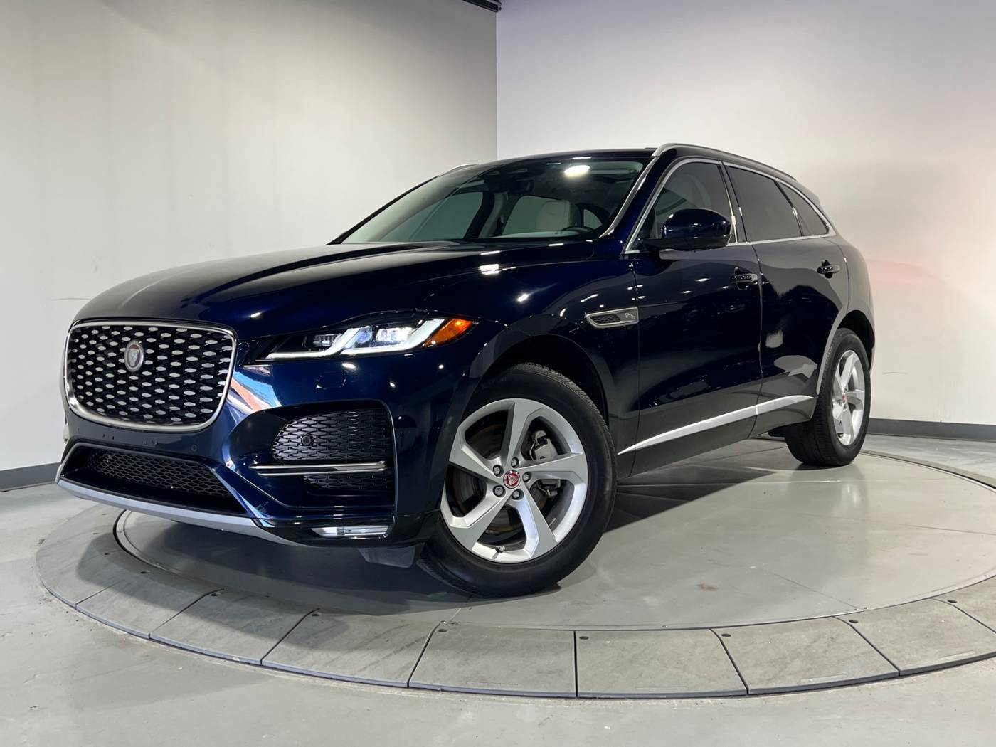 2023 Jaguar F-pace