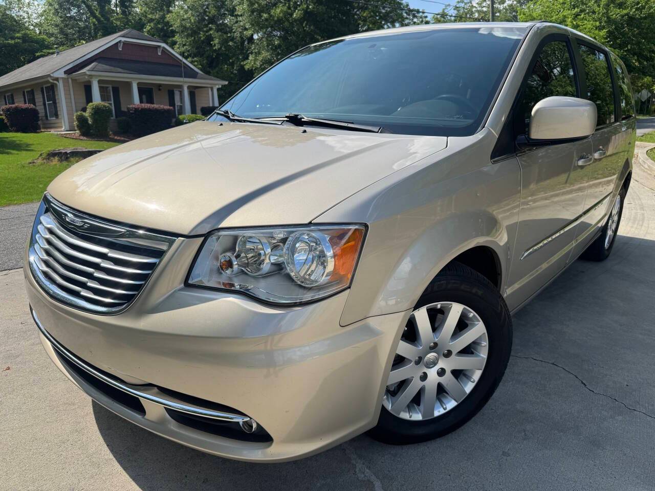 2016 Chrysler Town & Country