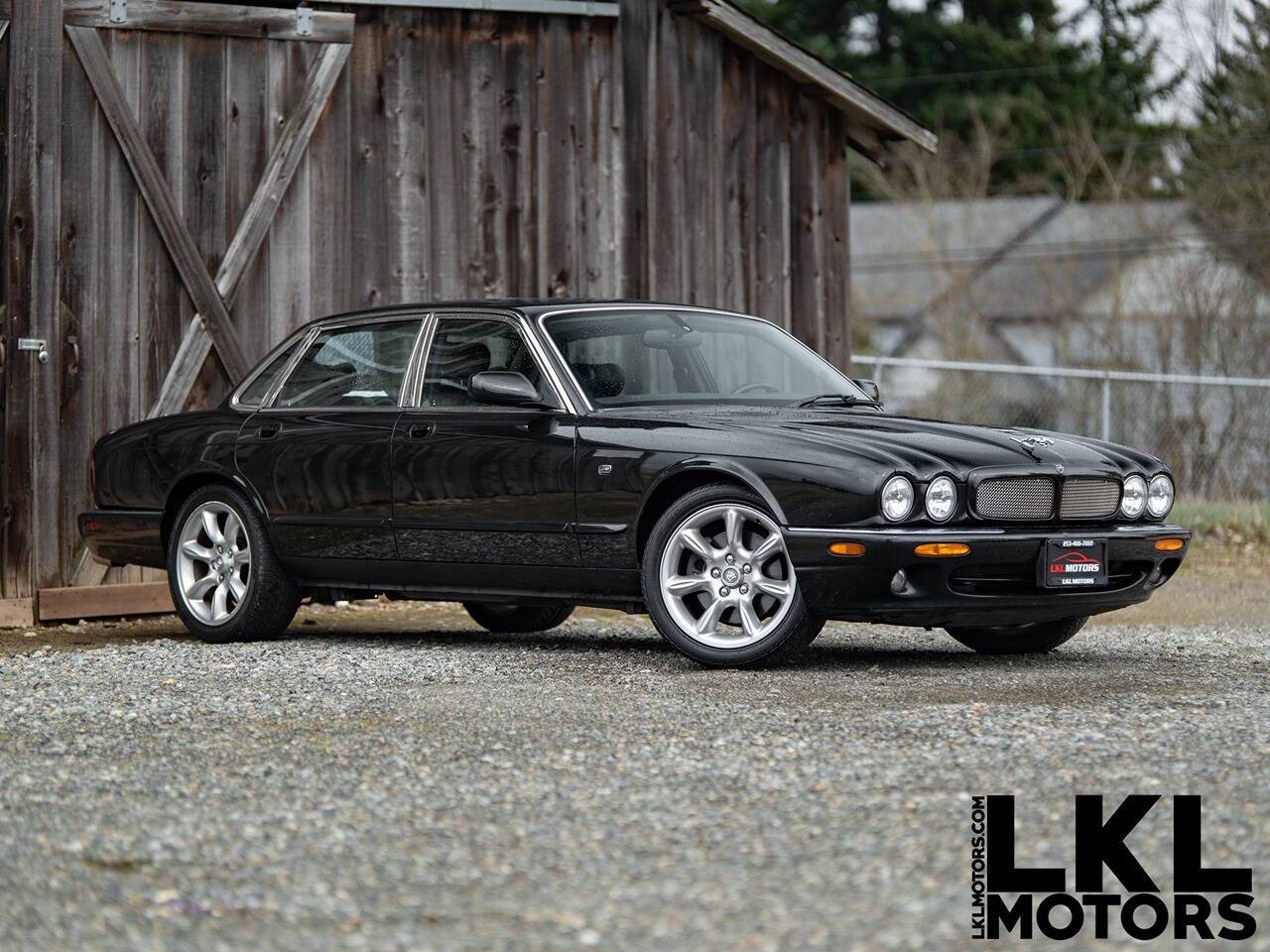 2000 Jaguar XJ