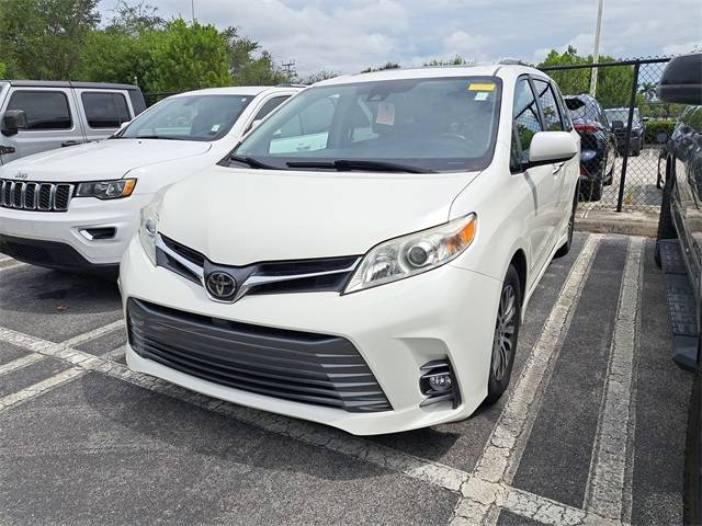 2018 Toyota Sienna