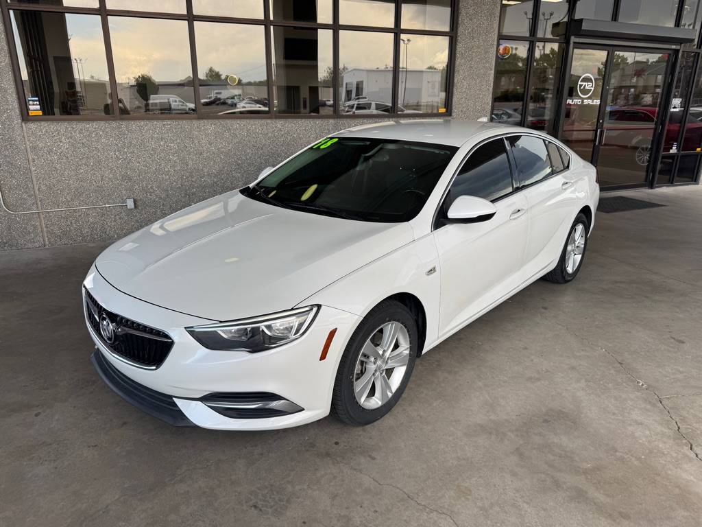 2018 Buick Regal Sportback