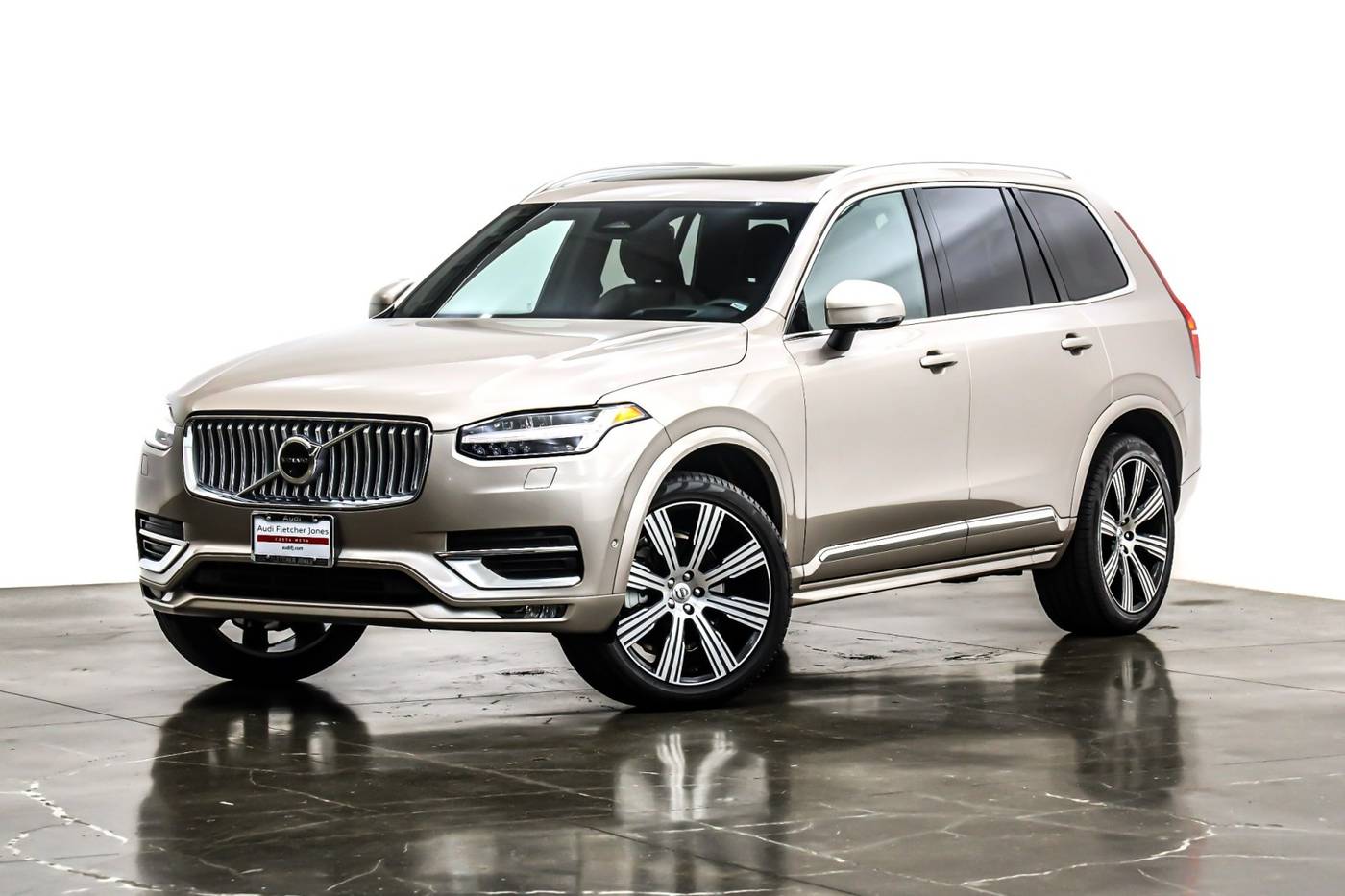 2023 Volvo XC90