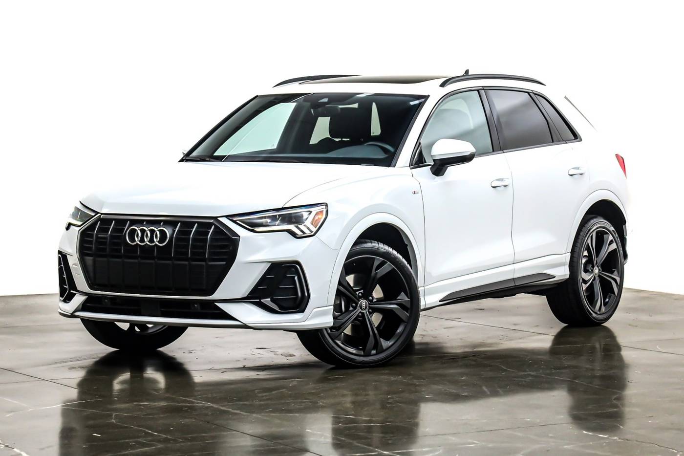 2023 Audi Q3