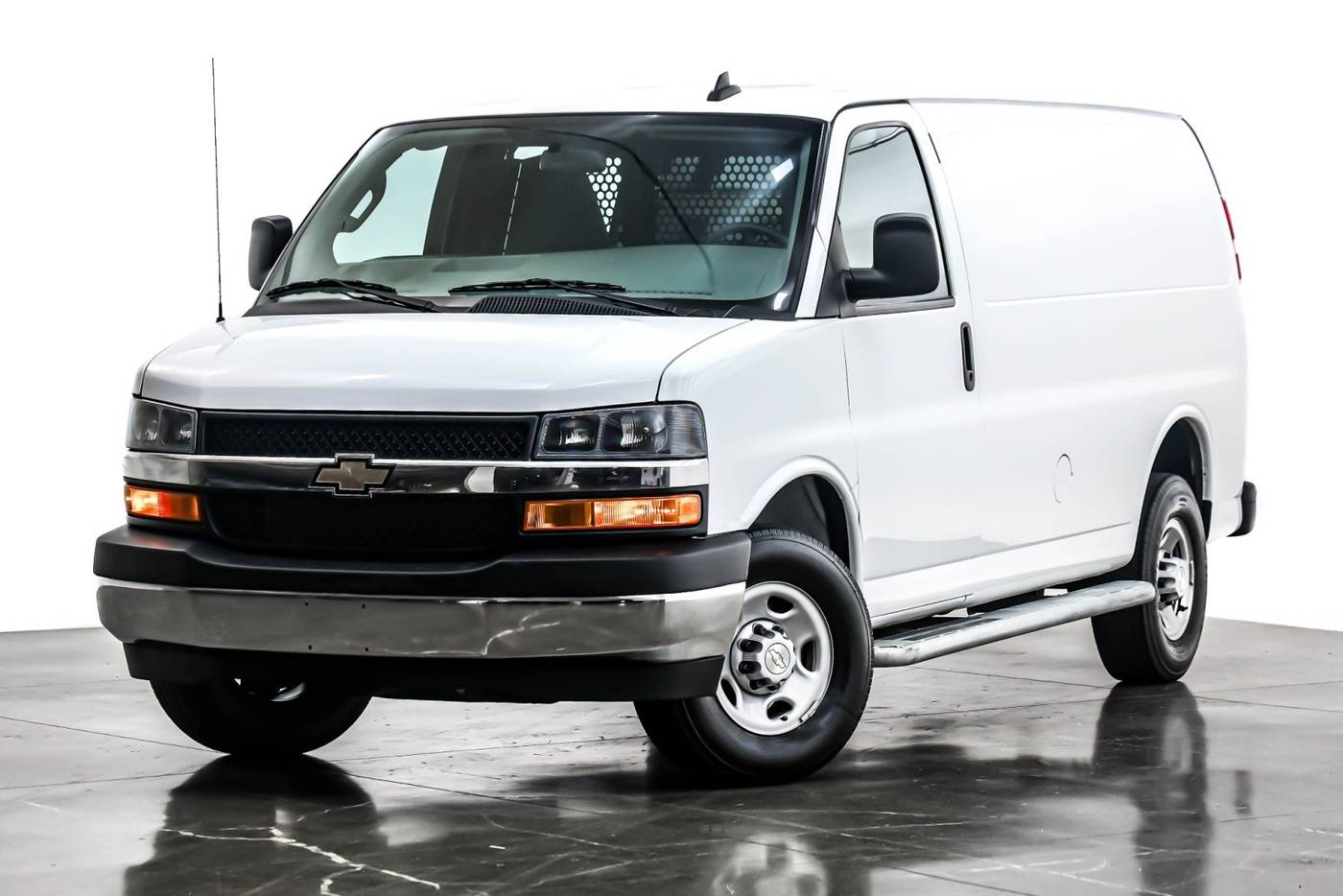 2023 Chevrolet Express Cargo Van