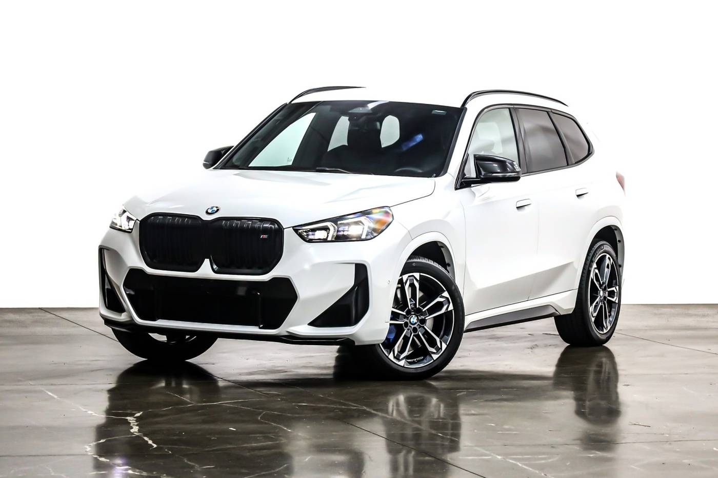 2024 BMW X1