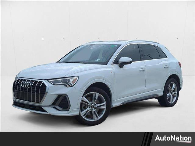 2022 Audi Q3