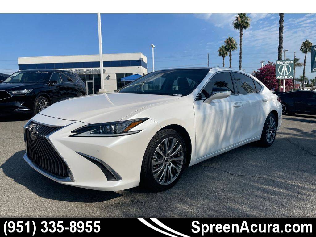 2020 Lexus ES