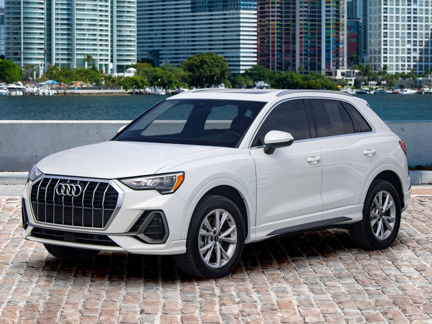2022 Audi Q3