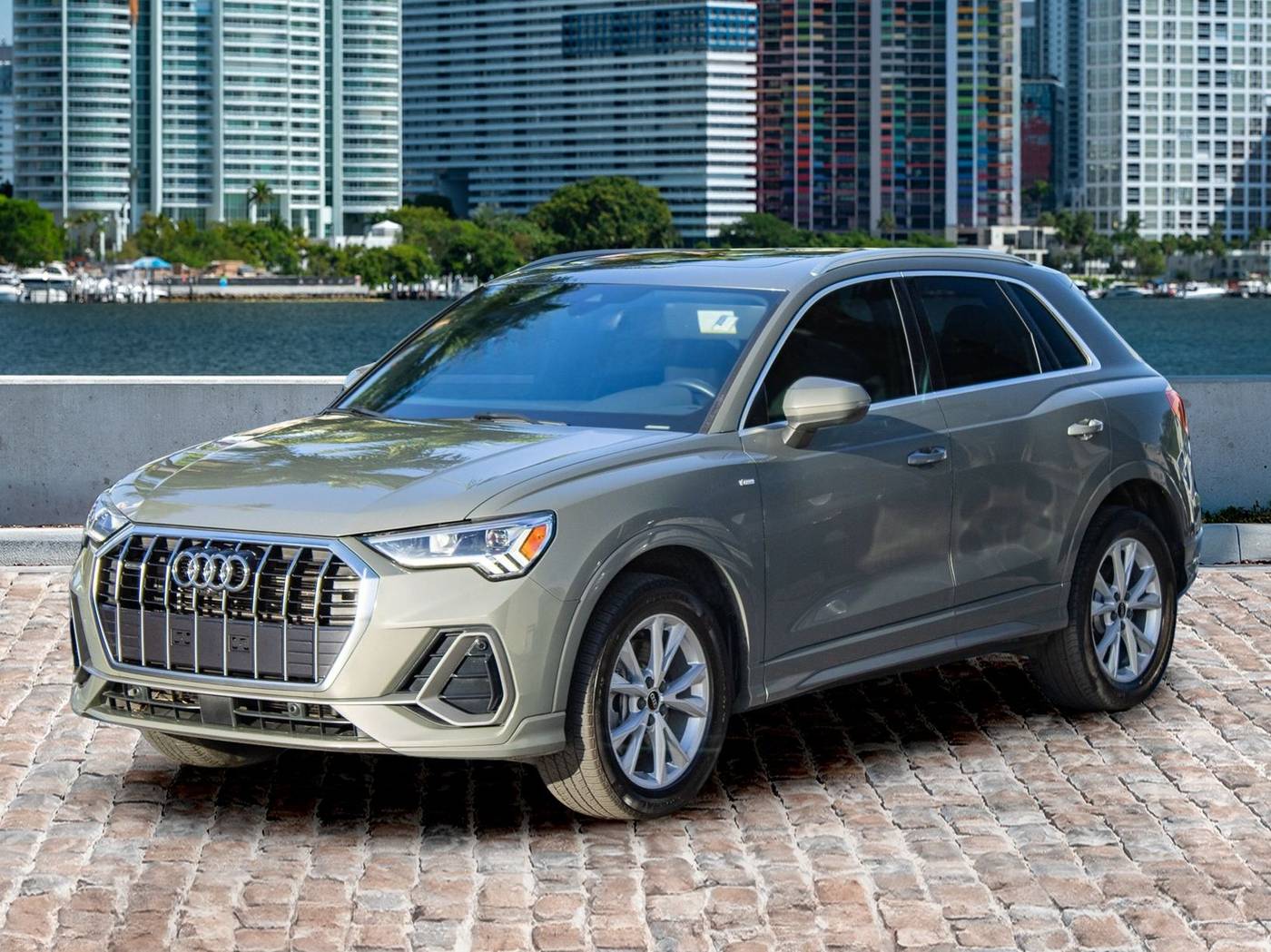 2022 Audi Q3
