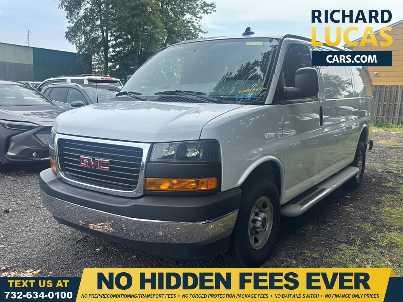 2023 GMC Savana Cargo Van