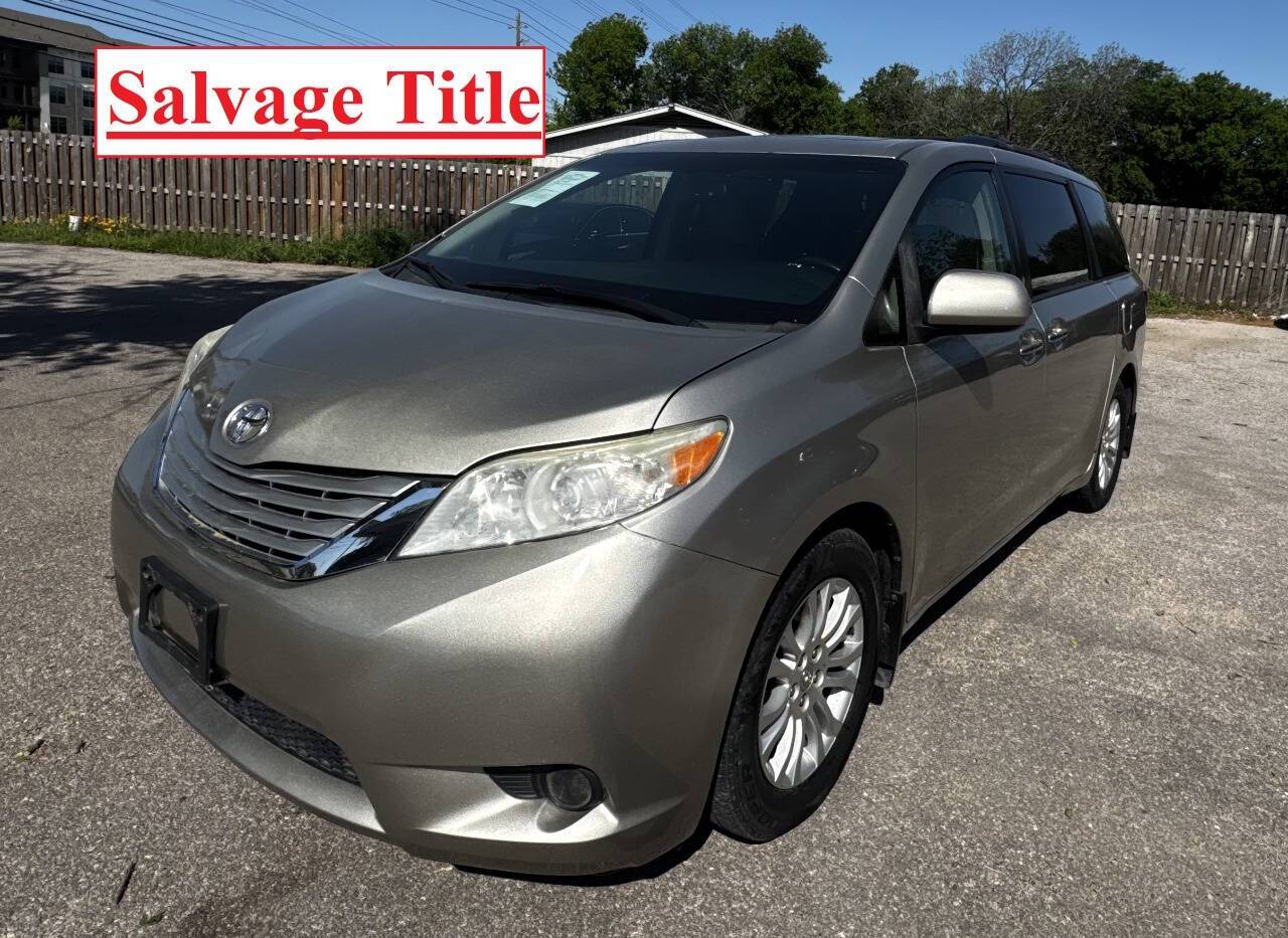 2015 Toyota Sienna