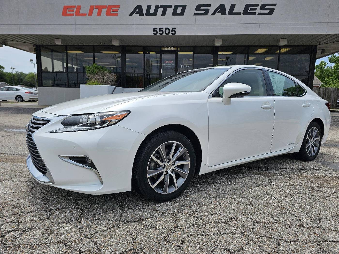 2016 Lexus Es 300h