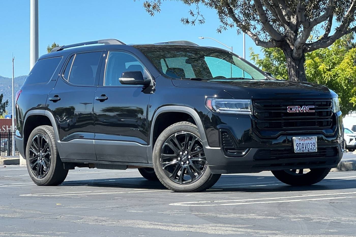 2023 GMC Acadia