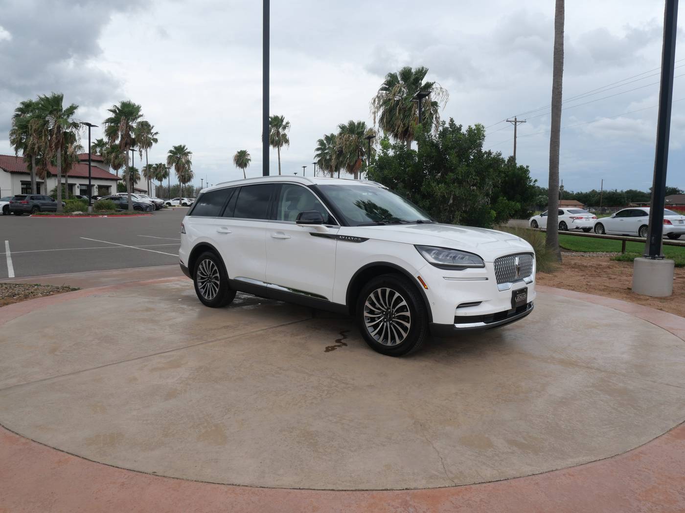 2024 Lincoln Aviator