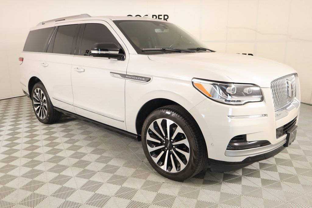 2024 Lincoln Navigator