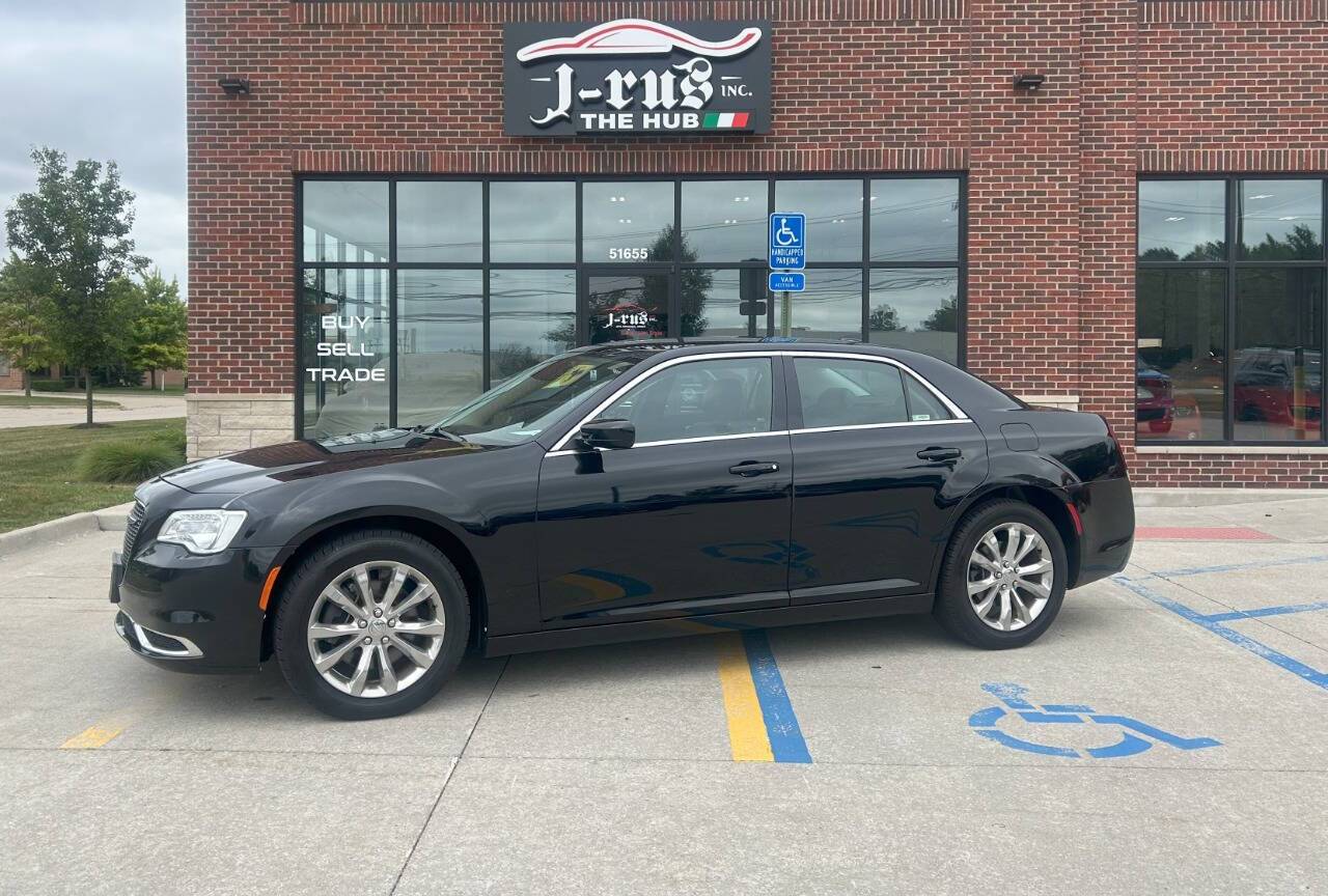 2018 Chrysler 300