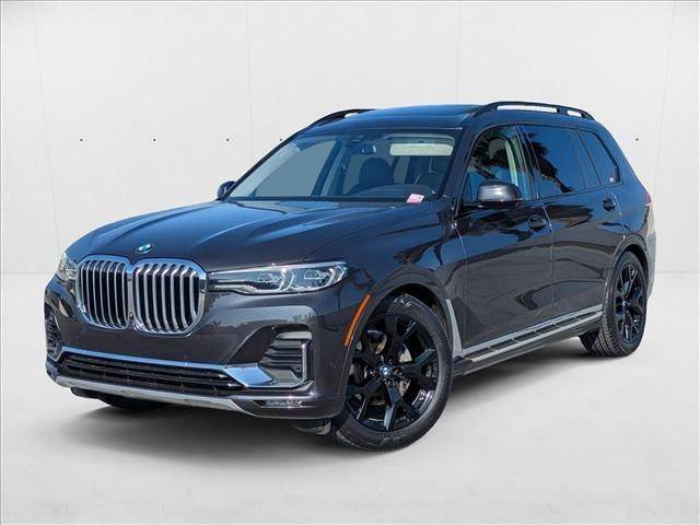 2022 BMW X7