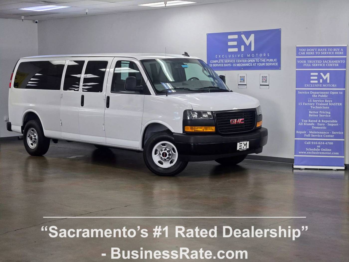 2023 GMC Savana Passenger