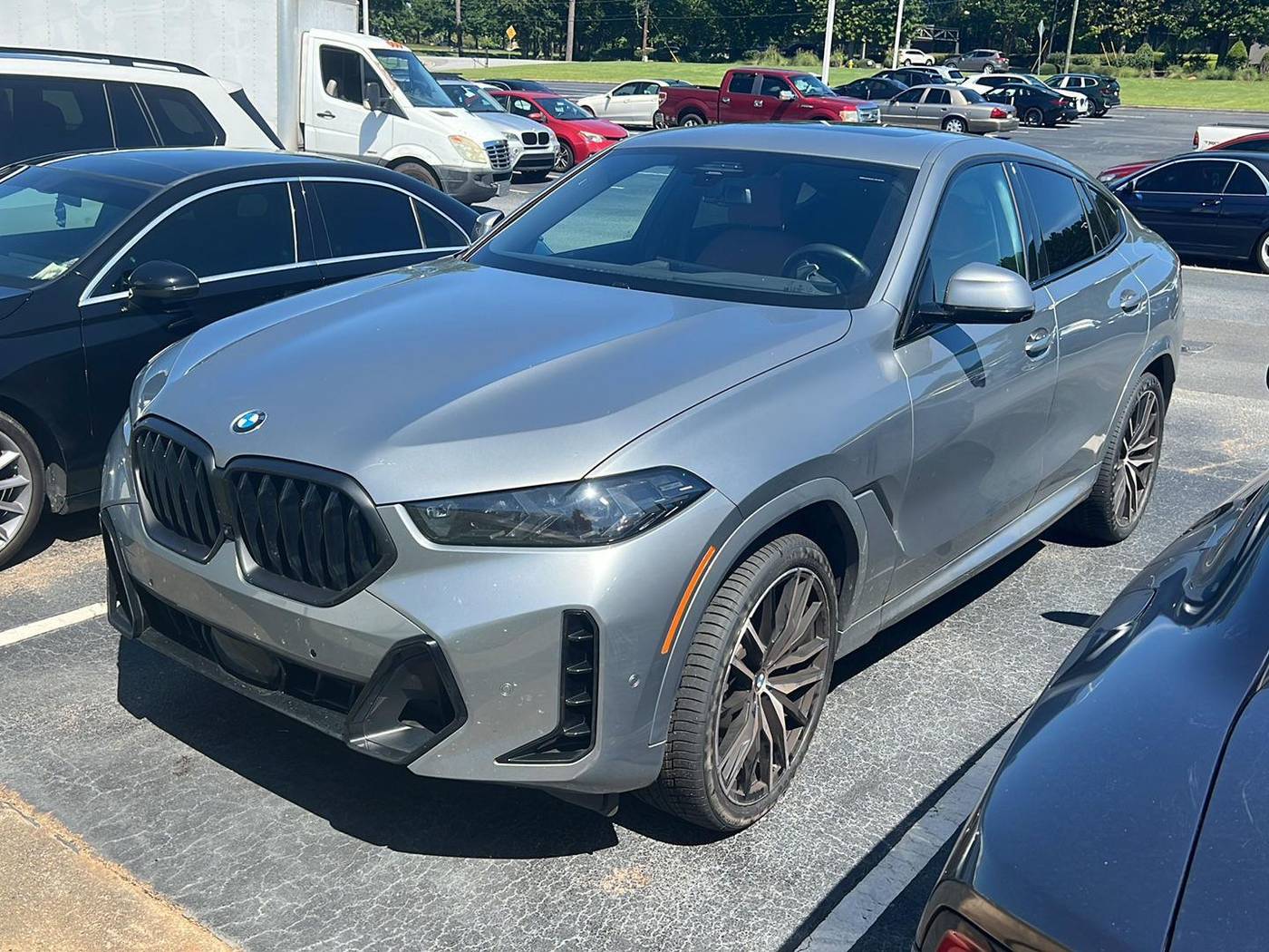 2025 BMW X6