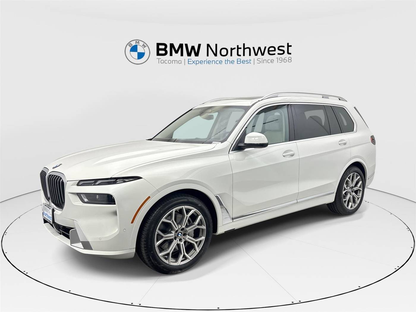 2023 BMW X7