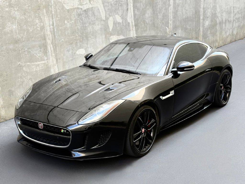 2017 Jaguar F-type
