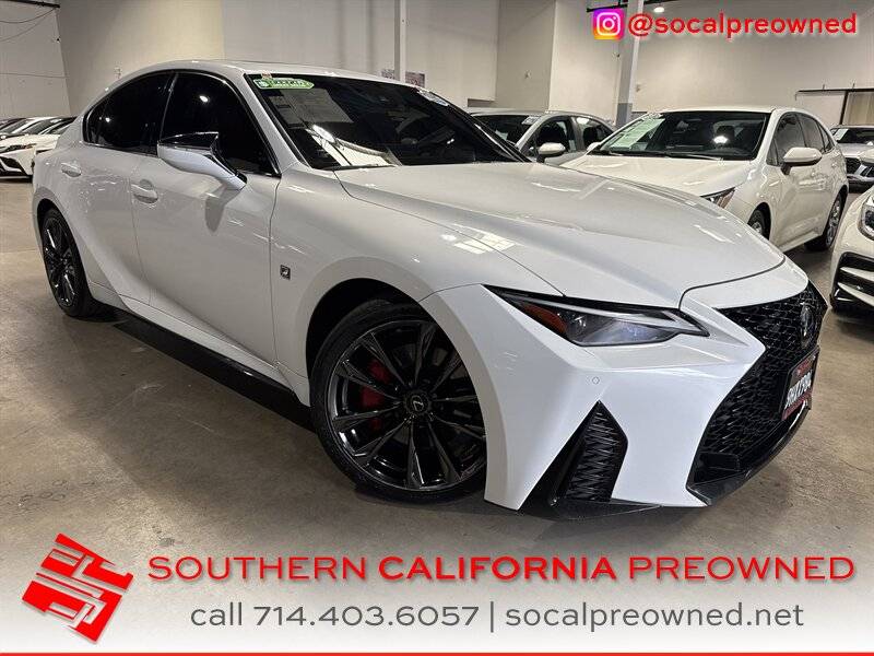2021 Lexus IS