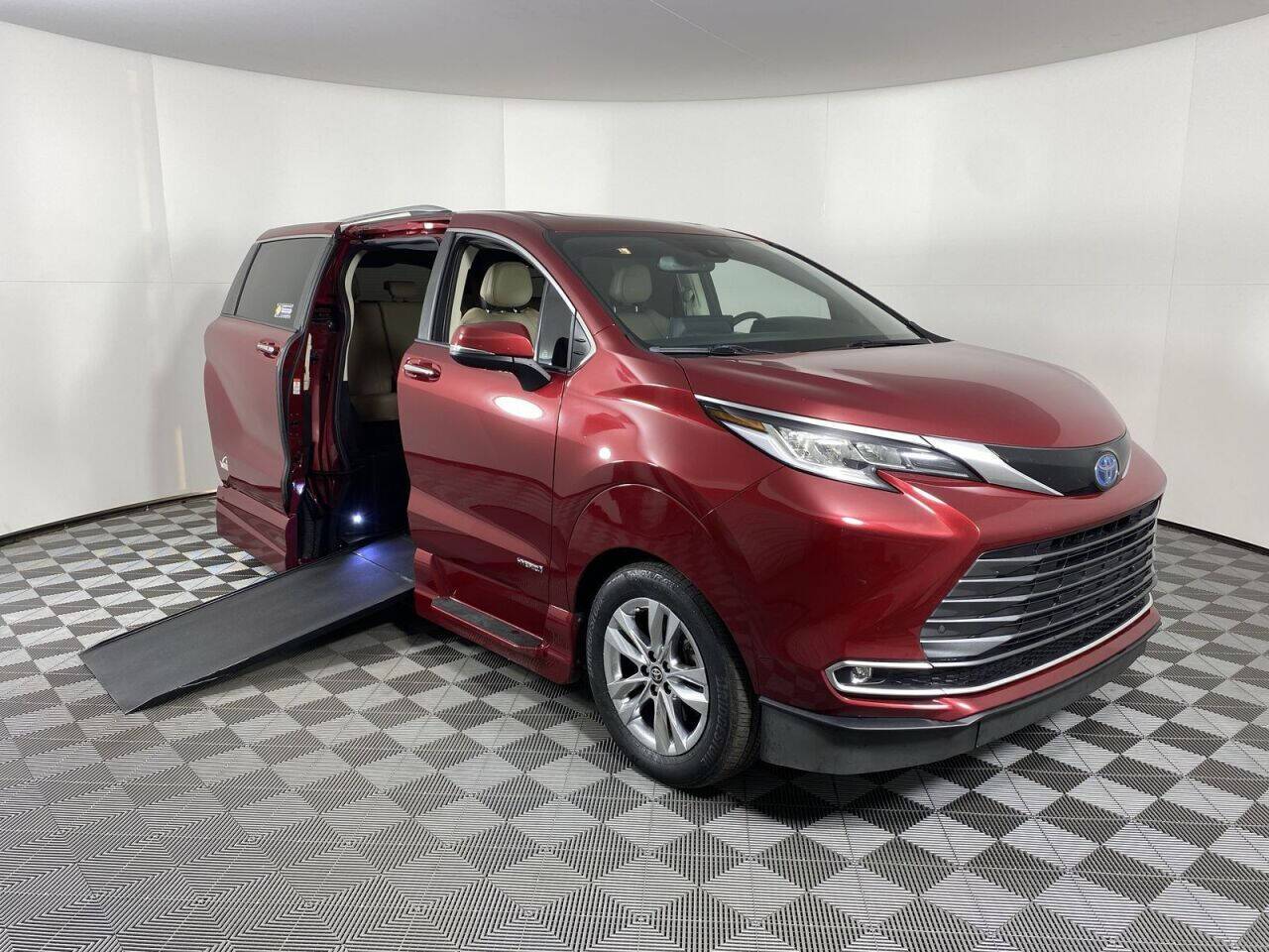 2021 Toyota Sienna