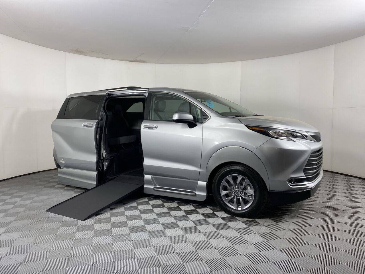 2022 Toyota Sienna
