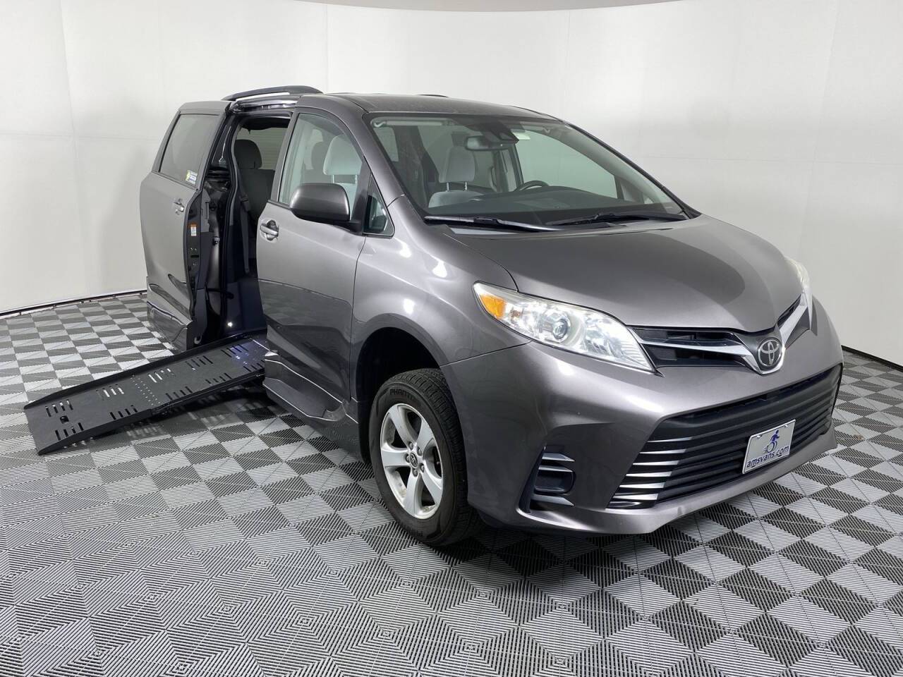 2020 Toyota Sienna